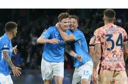 开云体育中国-那不勒斯后防稳固：球队连续零封对手