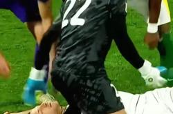 开云体育登录-英超明星选手受伤退赛，引发热议的简单介绍