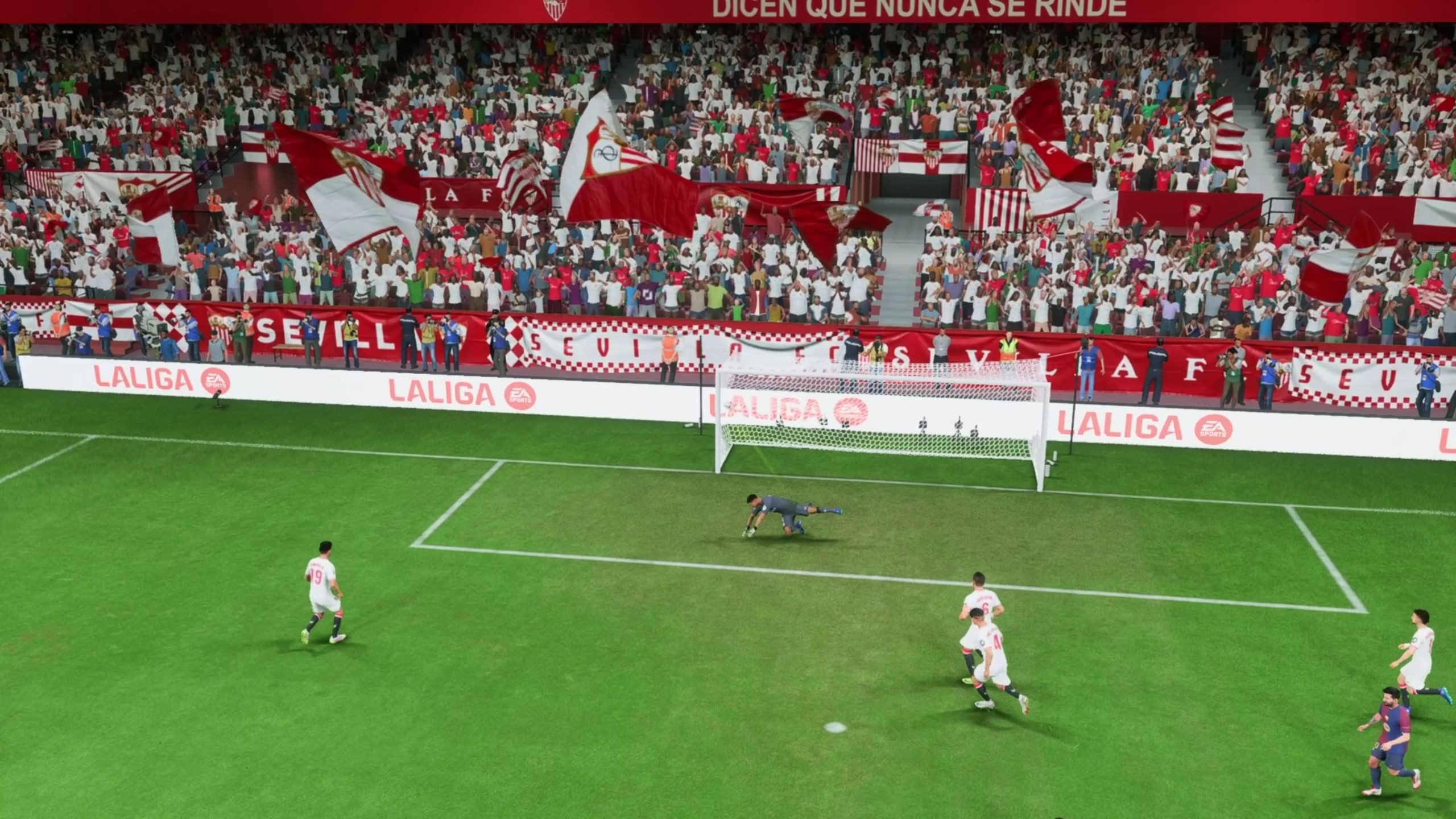 塞维利亚主场大胜，走向联赛前四