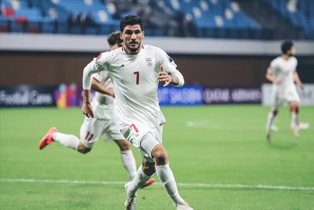 伊朗球队表现亮眼，连胜后气势十足的简单介绍