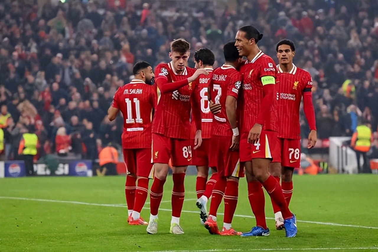 曼联发挥不尽人意，球迷担忧球队走势