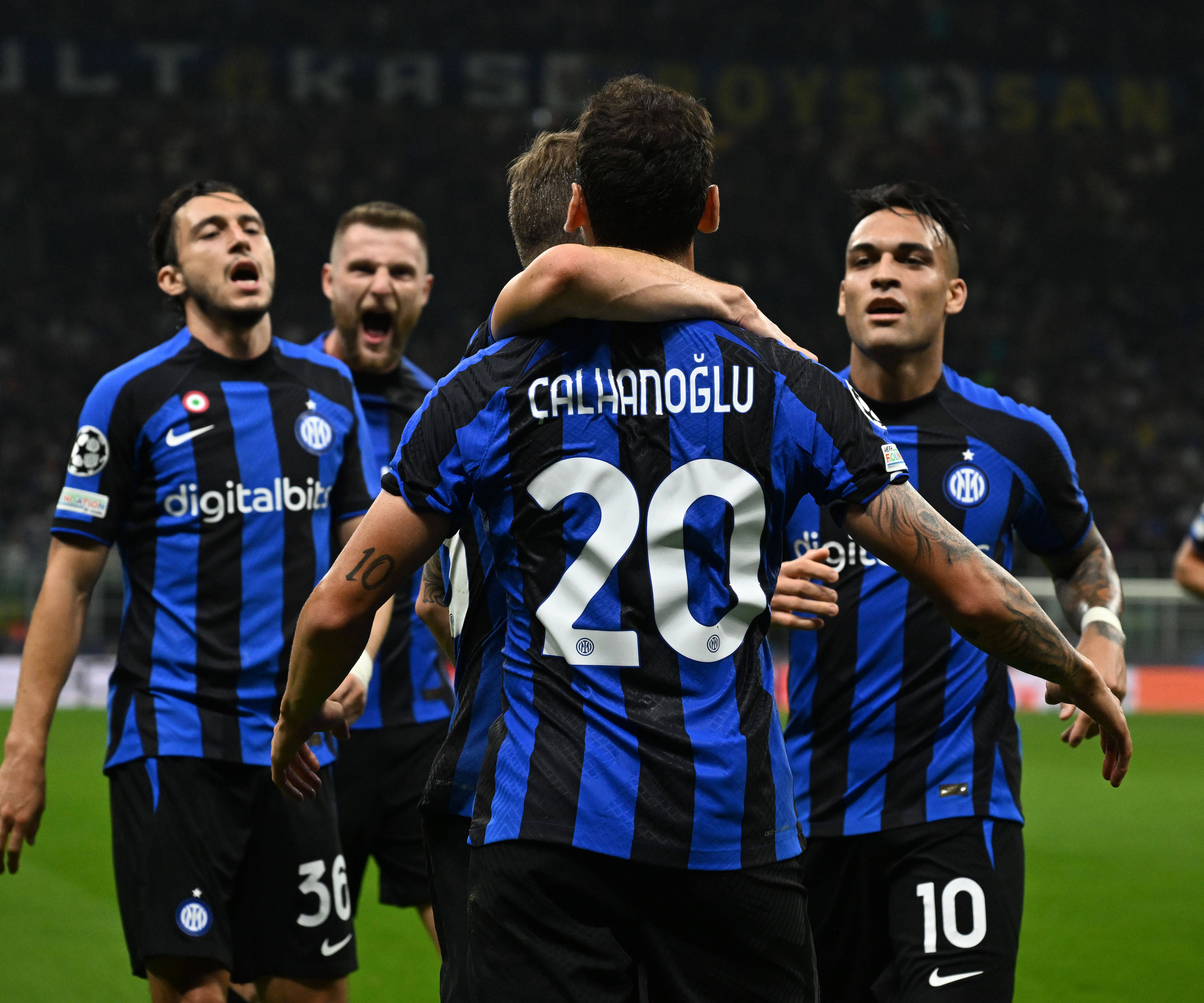 马赛球队遭遇困境,危机时刻如何应对 马赛球队遭遇困境,危机时刻如何应对