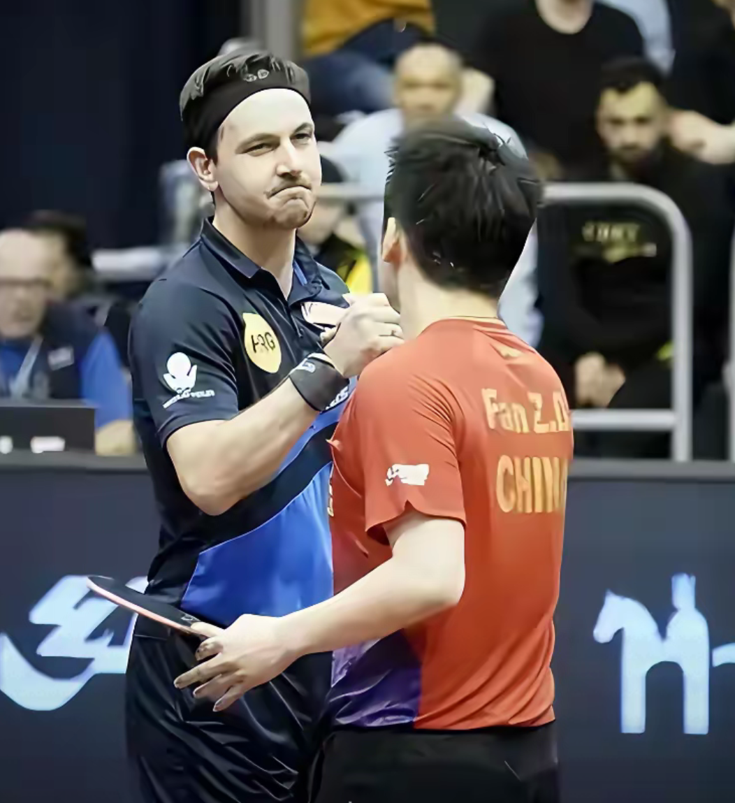 英国乒乓球队鏖战德国乒乓球队，波尔惊艳世界的简单介绍